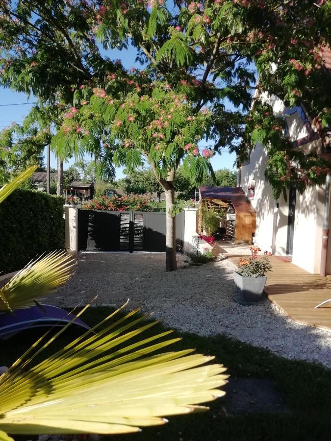 Gîte L'Albizia 3 épis Saint-Maurice-en-Riviere Esterno foto