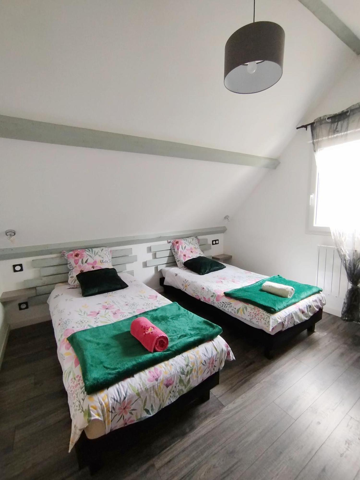 Gîte L'Albizia 3 épis Saint-Maurice-en-Riviere Esterno foto